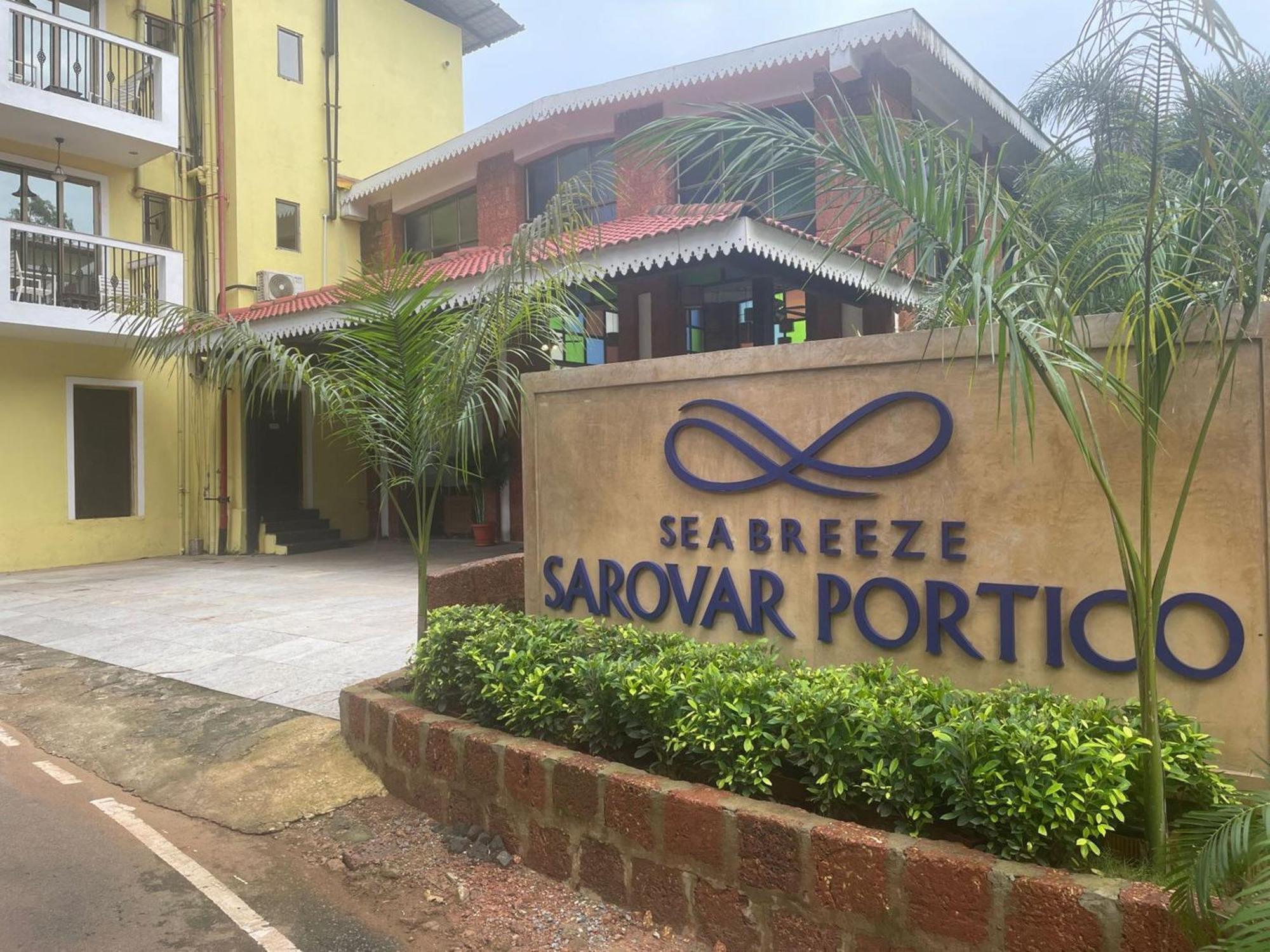 Sea Breeze Sarovar Portico Varca Goa Hotel Exterior foto